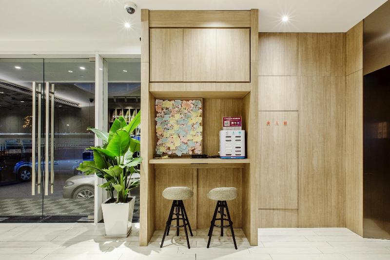 בית מלון כפרי Hanting Premium  Shanghai Henglong Plaza