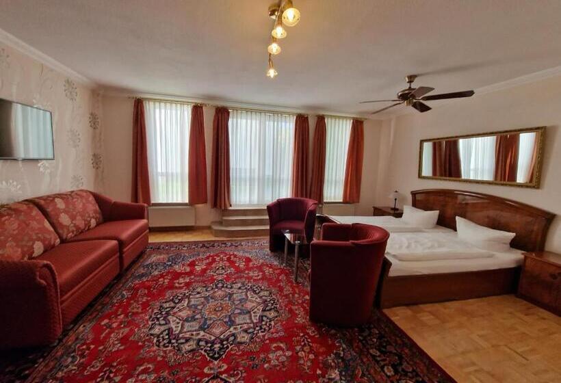 هتل Haus Bremen Garni