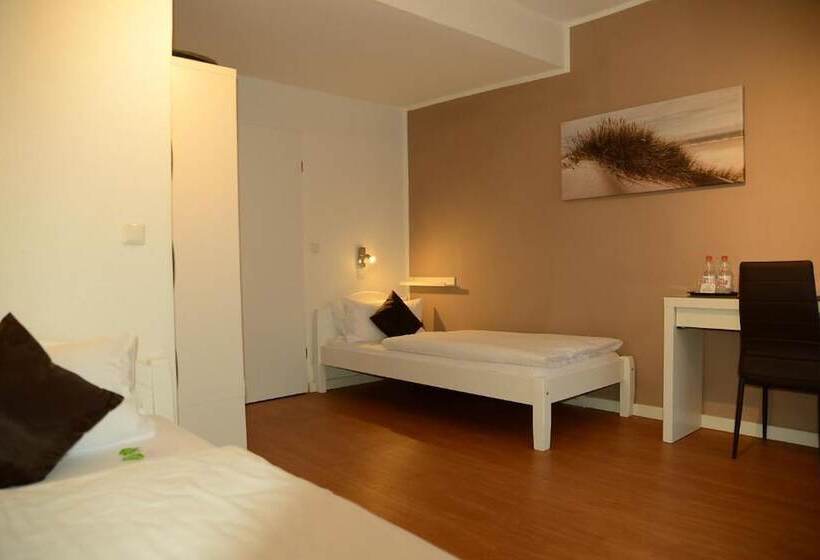 Отель Herrenhof