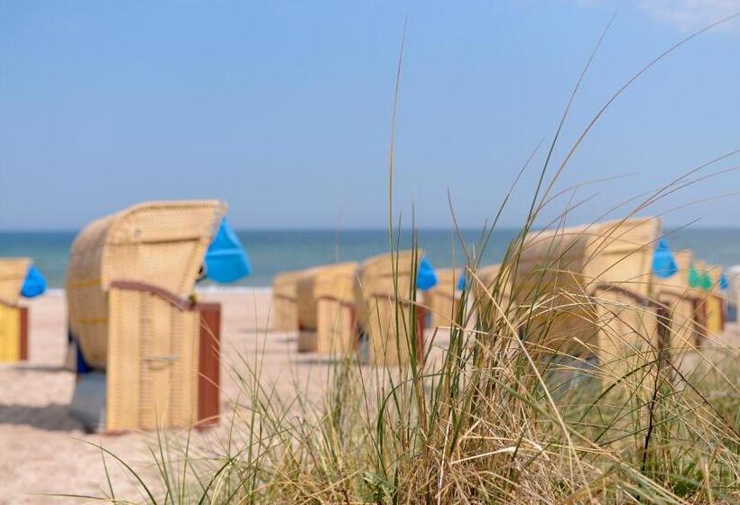 酒店 Holsteiner Hof   Timmendorfer Strand