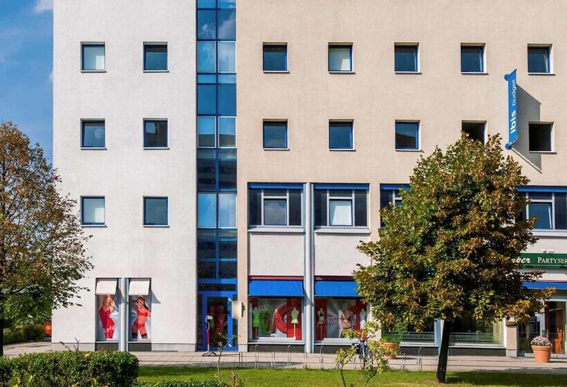 Отель Ibis Budget Berlin Ost