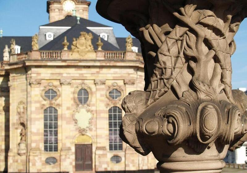 酒店 Madeleine Bio