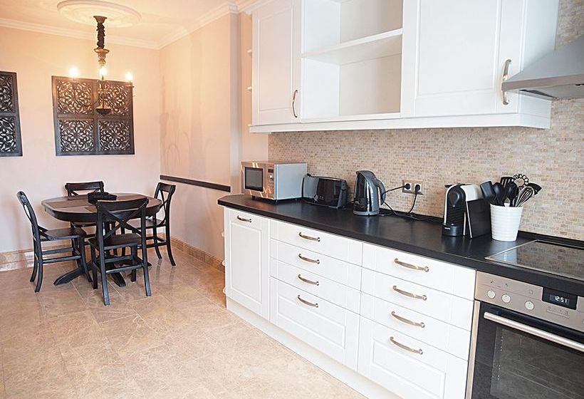 هتل Palacina Berlin Serviced Apartments