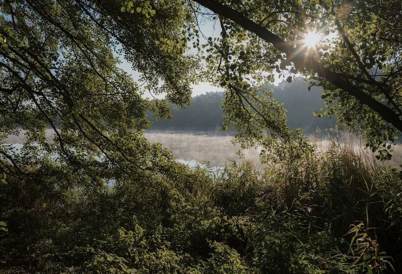 Отель Nook X Seepalais Boutique