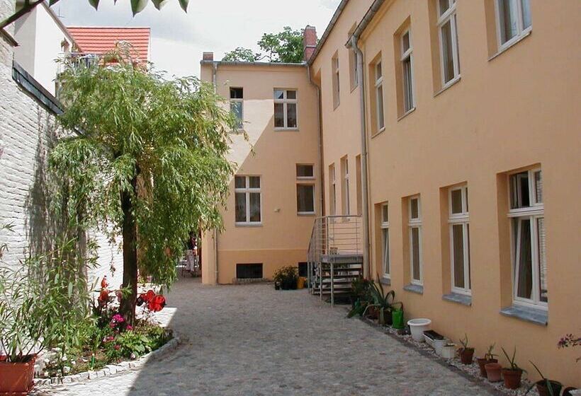 酒店 Pension Unicat