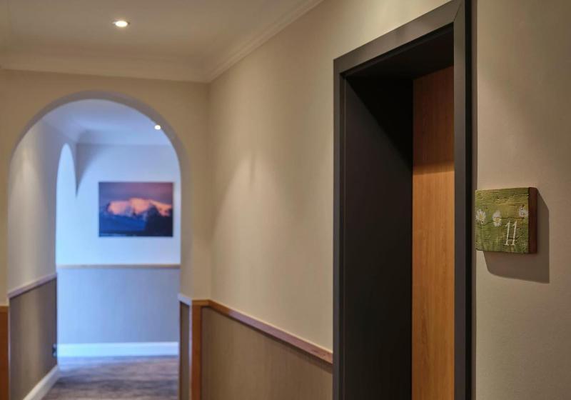 בית מלון כפרי Restaurant Burgklause