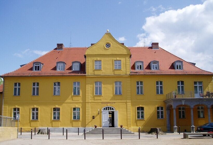 酒店 Vierseithof Luckenwalde