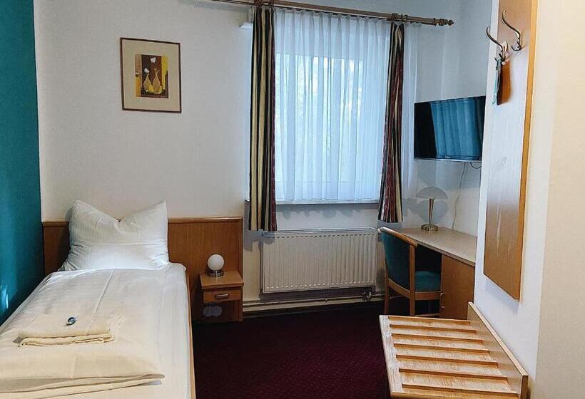 Отель Waldrestaurant &