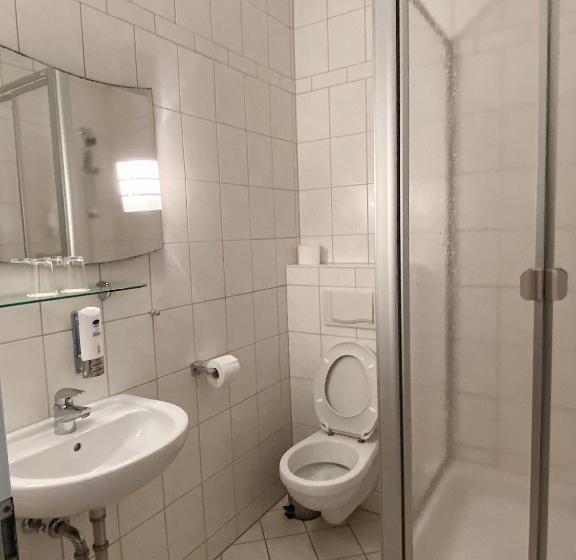 Отель Waldrestaurant &