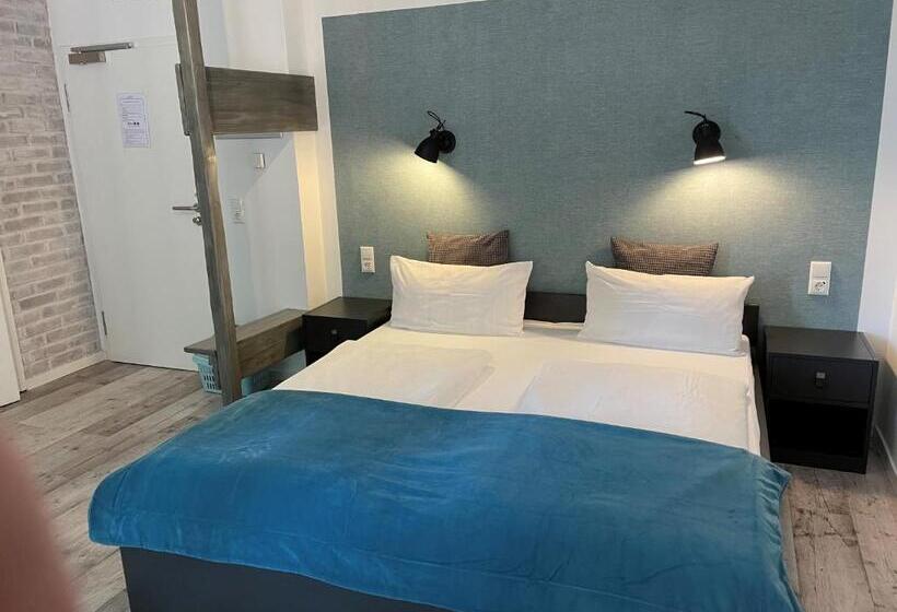 Walhalla Aparthotel Potsdam