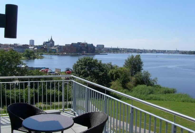 בית מלון כפרי Warnow