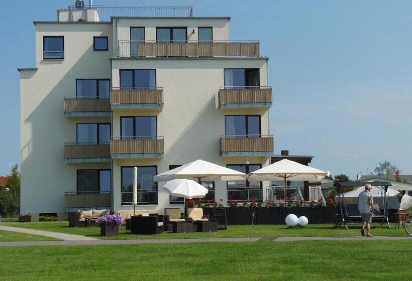 בית מלון כפרי Warnow