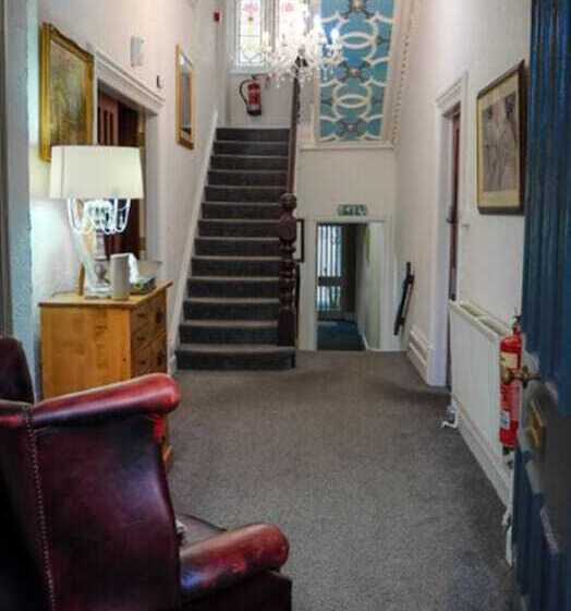 בית מלון כפרי Whitburn House