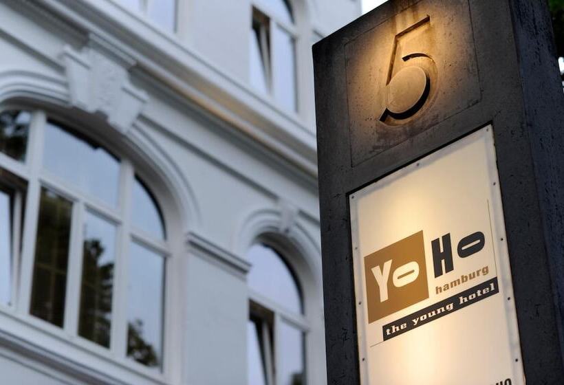 호텔 Yoho   The Young