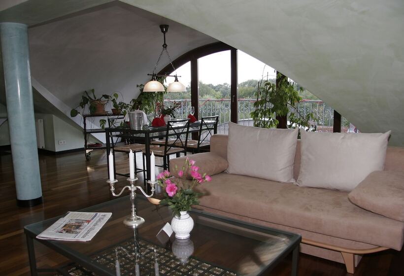 Land Gut Hotel Weisser Schwan