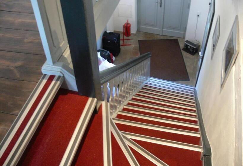 ペンション Gasthof & Fleischerei Endler