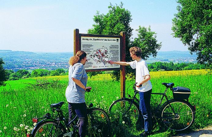 ペンション Restaurant Laux