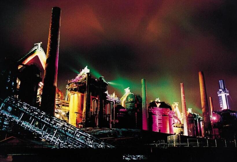 ペンション Restaurant Laux