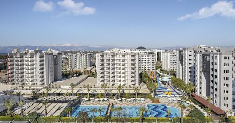 Ramada Resort By Wyndham Lara