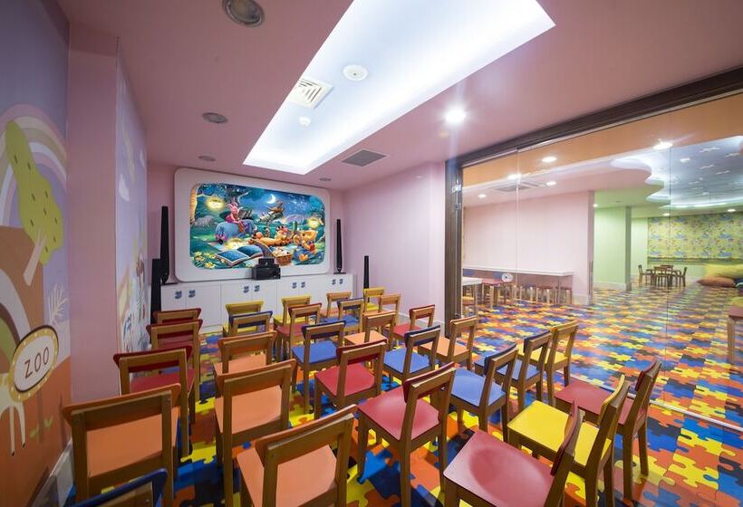 Ramada Resort By Wyndham Lara