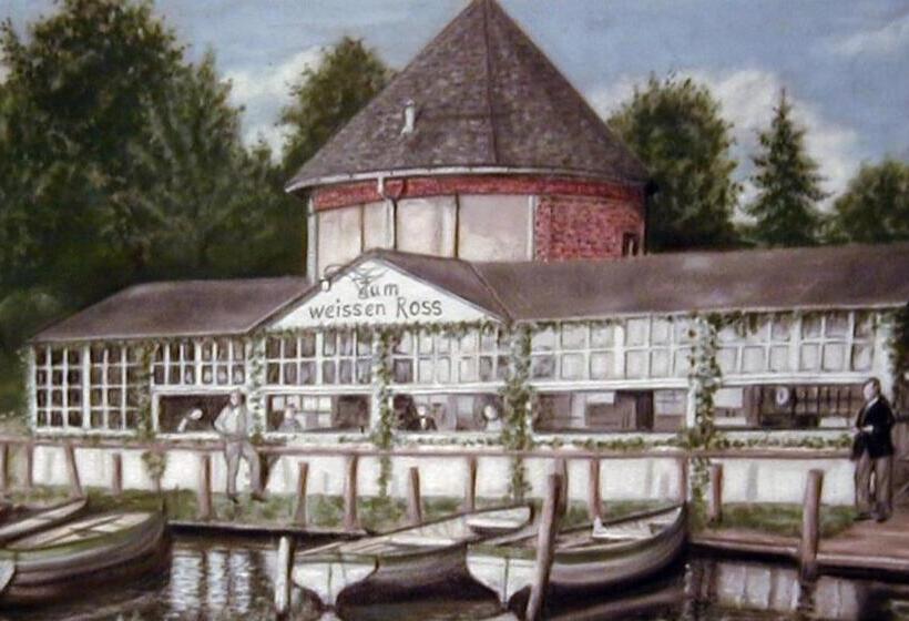Restaurant Und Hotel Zum Weissen Ross