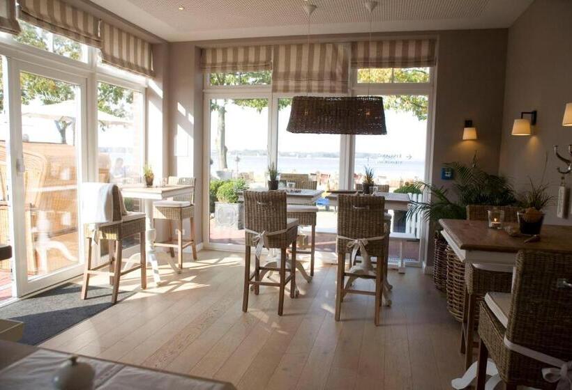 Strandhotel Seeblick, Ostseebad Heikendorf