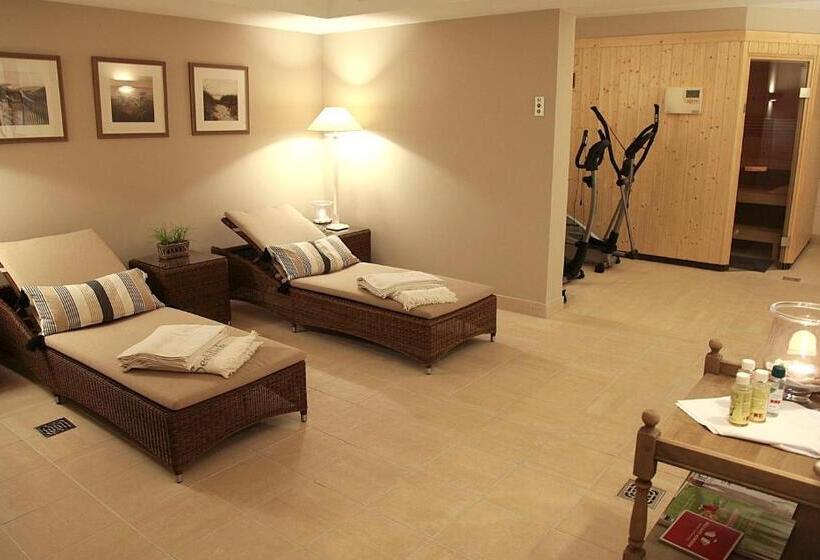 Strandhotel Seeblick, Ostseebad Heikendorf