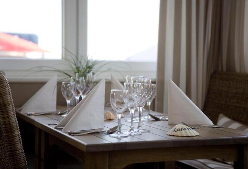 Strandhotel Seeblick, Ostseebad Heikendorf