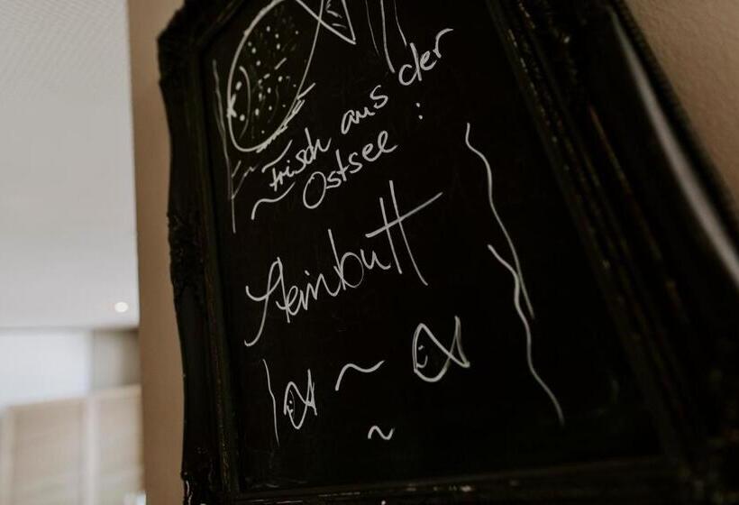 Strandhotel Seeblick, Ostseebad Heikendorf