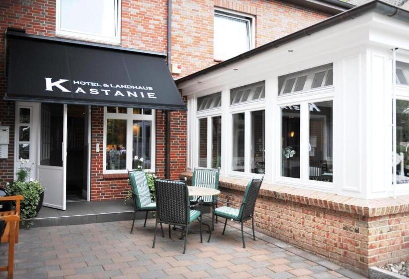 Und Landhaus  Kastanie