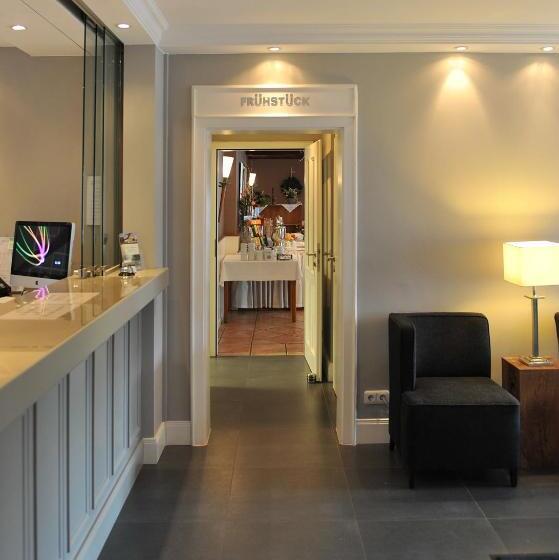 Und Landhaus  Kastanie