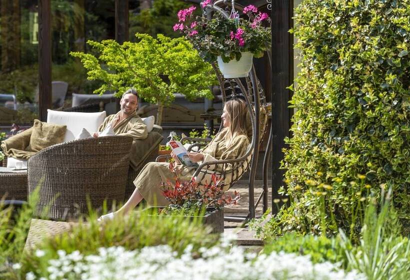 Wellnesshotel Seeschlößchen   Privat  Spa & Naturresort