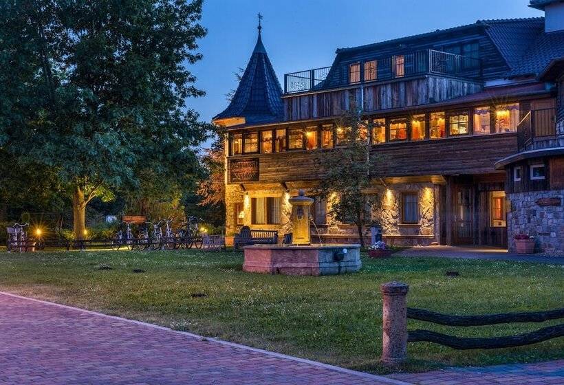 Wellnesshotel Seeschlößchen   Privat  Spa & Naturresort