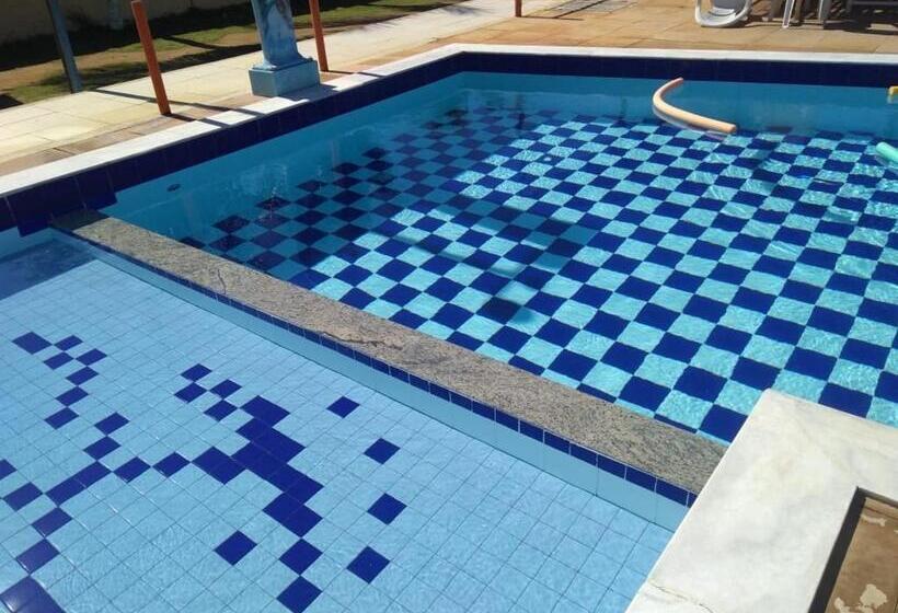 Hostel Pousada Terra E Lua