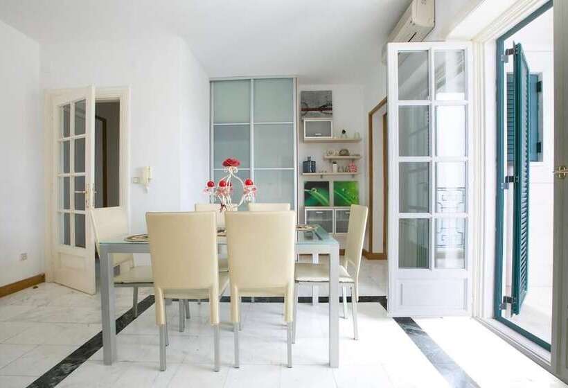 Beach Apartment Sveti Stefan