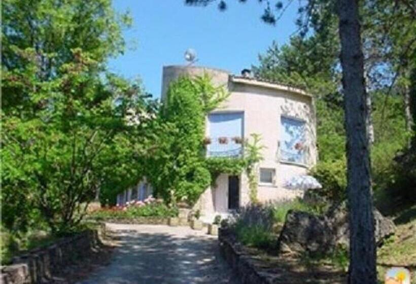 مبيت وإفطار Les Rochers