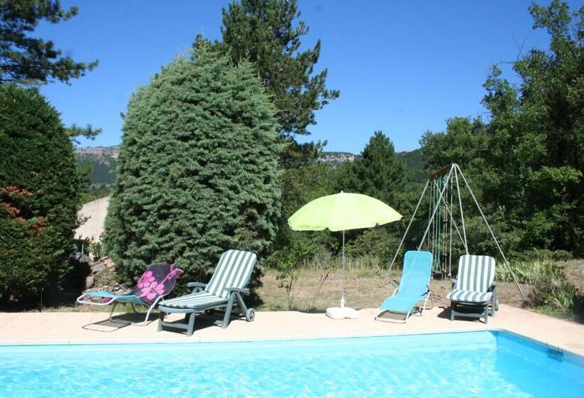 مبيت وإفطار Les Rochers