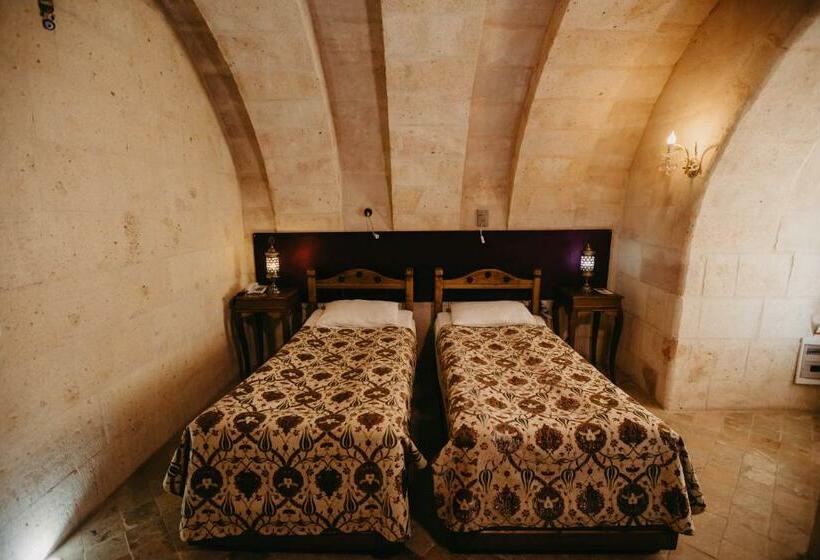 ホテル Artium Cave