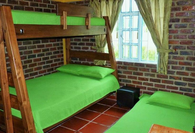 ホテル Cabaña La Tertulia Iza