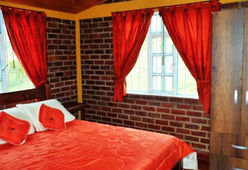 ホテル Cabaña La Tertulia Iza