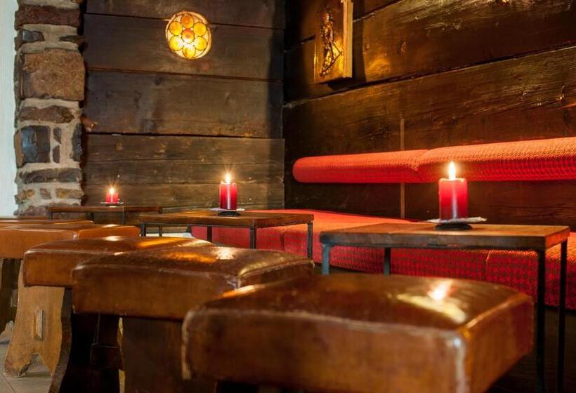 Mondschein Hotel & Chalet