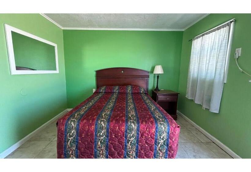 Monterrey Motel Padre Island, Corpus Christi By Oyo