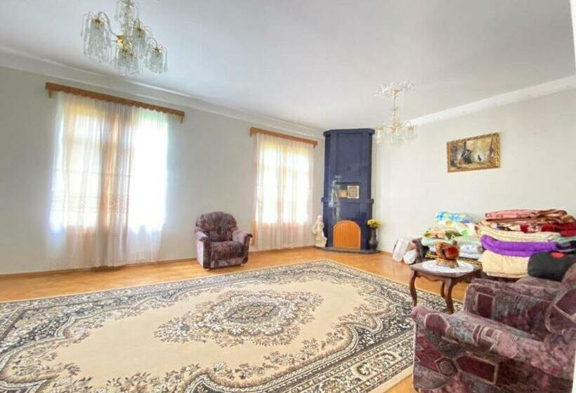 بنسيون Edo S House