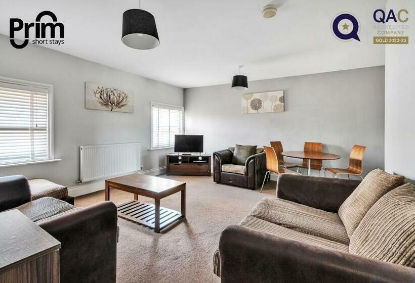 Cool And Chic Duffield Road Apartments