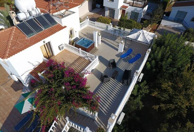 Coral Cypria Villa !!