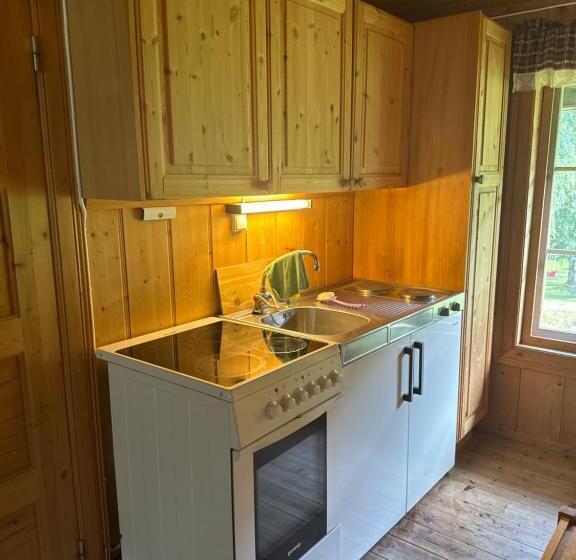 בית מלון כפרי Kvaale Gard