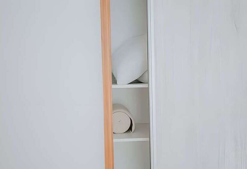 Aunaisin   Nona Kate