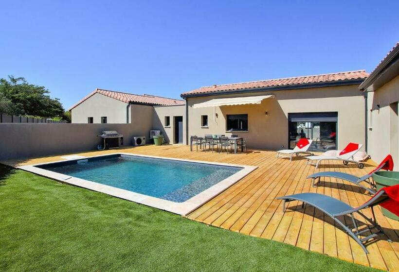 Amazing Home In Cléon D Andran