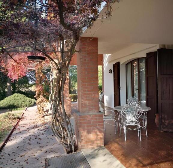 Bed and Breakfast Casale Del Fattore