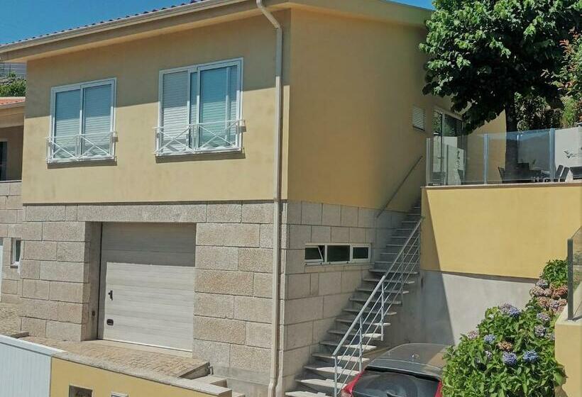 Casa De Ribes T2 Vista Fantástica